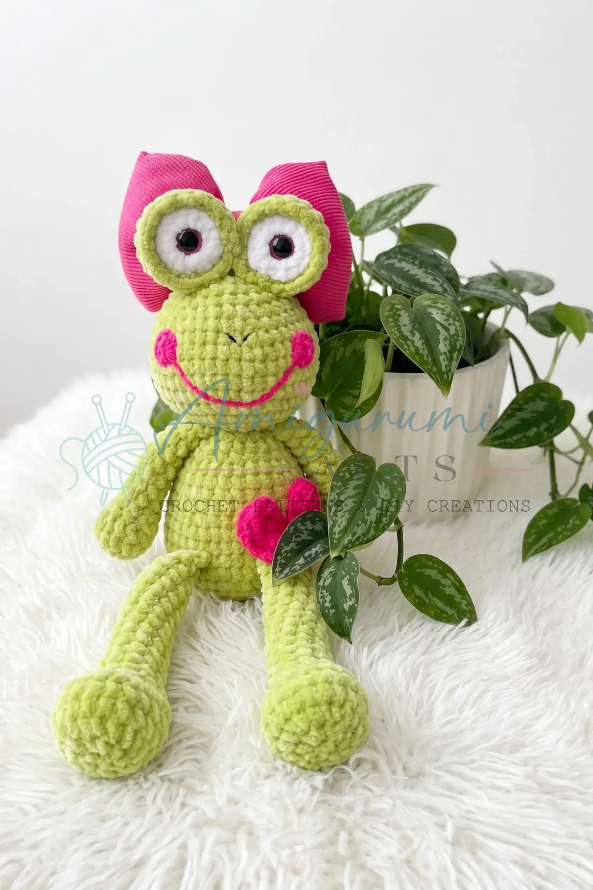 bear in frog costume amigurumi pattern crochet project crochet project detail 3