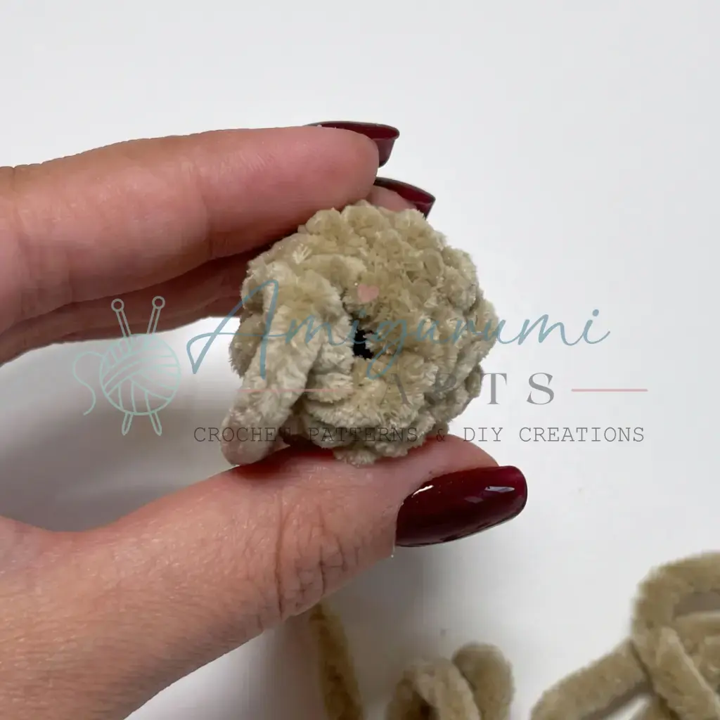 Boddi Bear Amigurumi Pattern crochet project crochet project detail 11