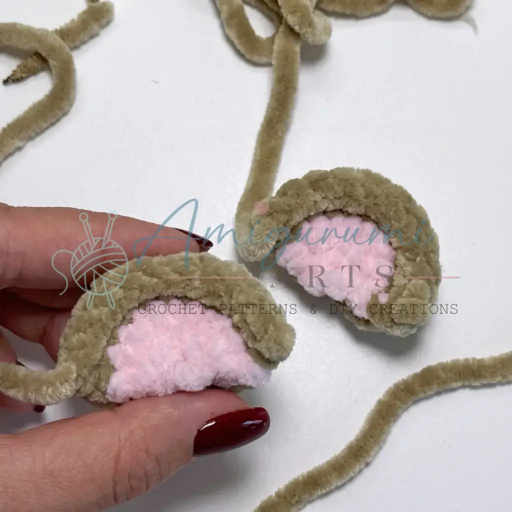 Boddi Bear Amigurumi Pattern crochet project crochet project detail 17