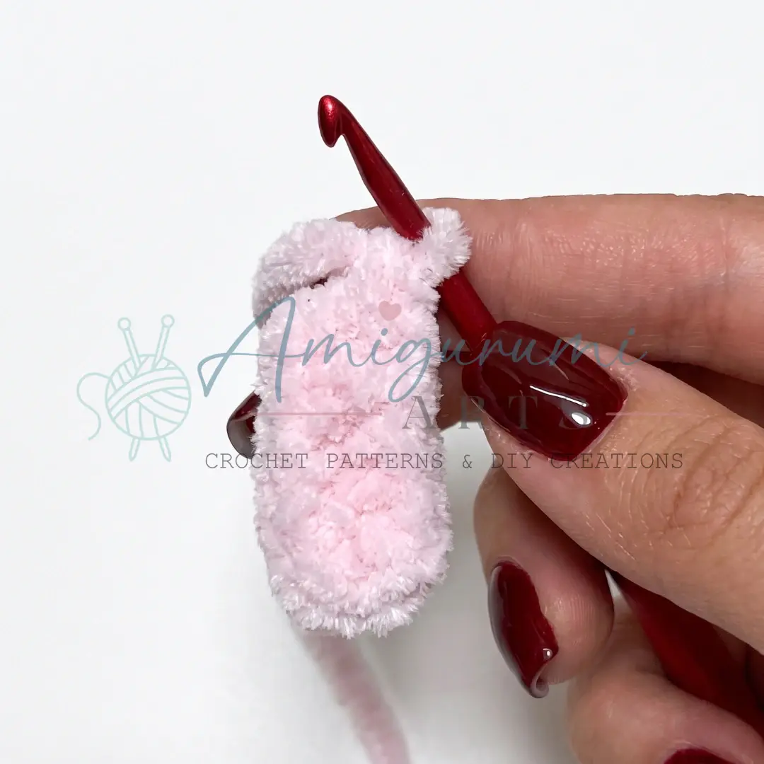 Boddi Bear Amigurumi Pattern crochet project crochet project detail 24