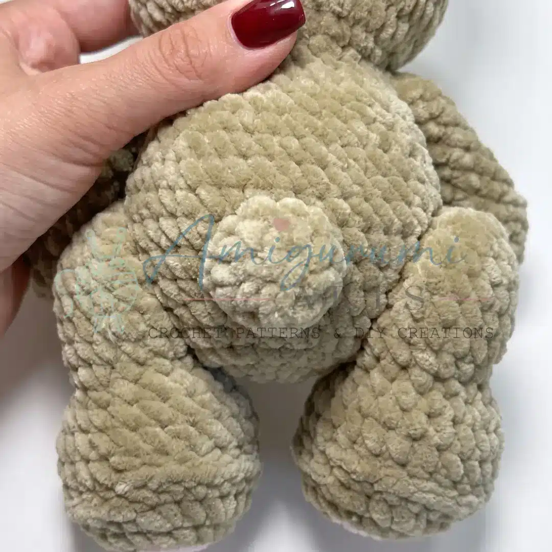 Boddi Bear Amigurumi Pattern crochet project crochet project detail 3