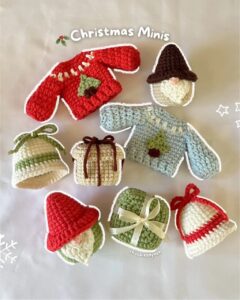 Christmas crochet minis - featured image