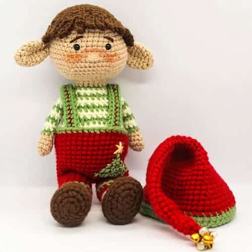 crochet christmas elf doll - featured image