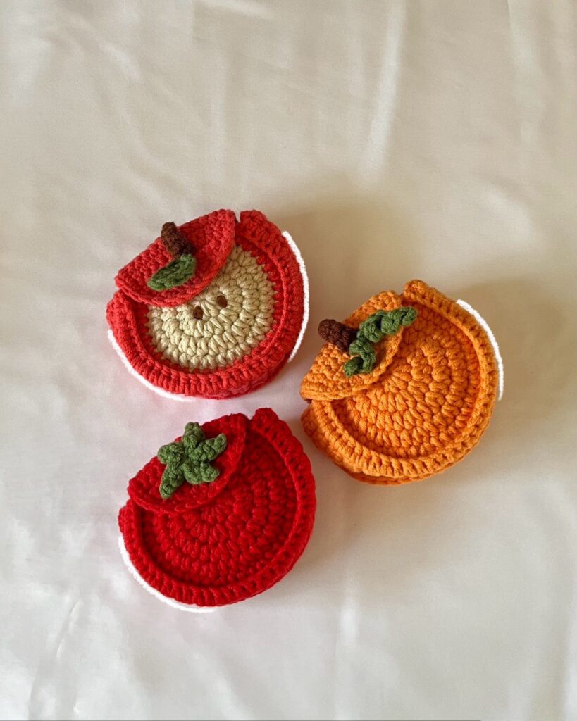 crochet fruit pouch pattern - featured image