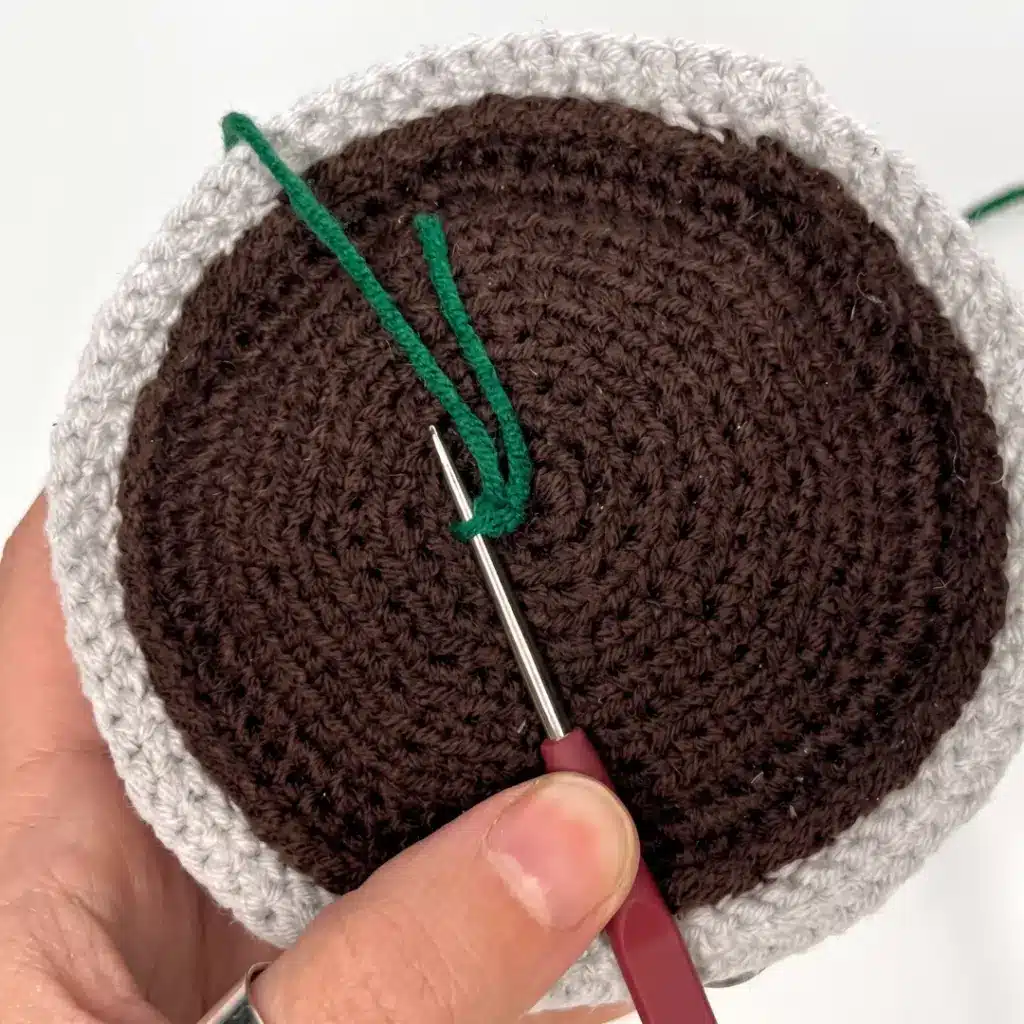 curly flower amigurumi pot crochet project crochet project detail 10