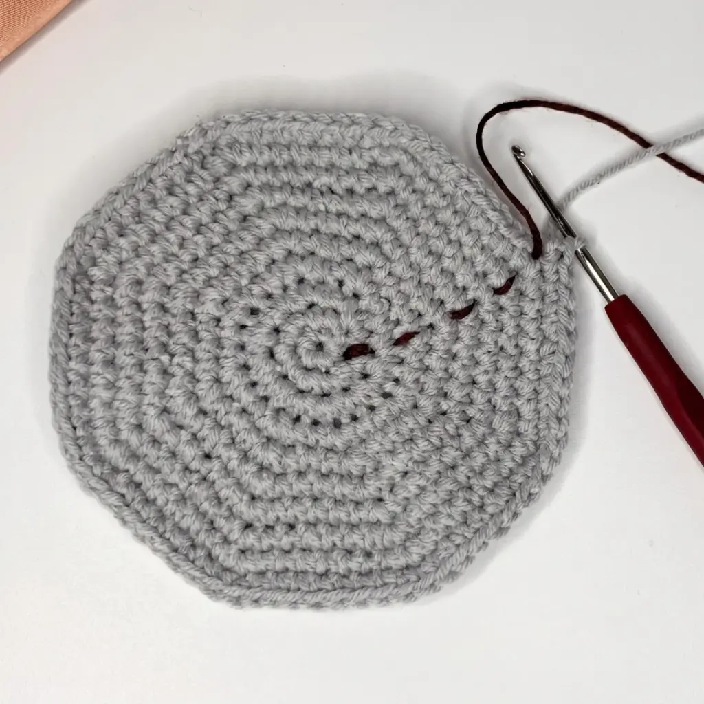 curly flower amigurumi pot crochet project crochet project detail 6