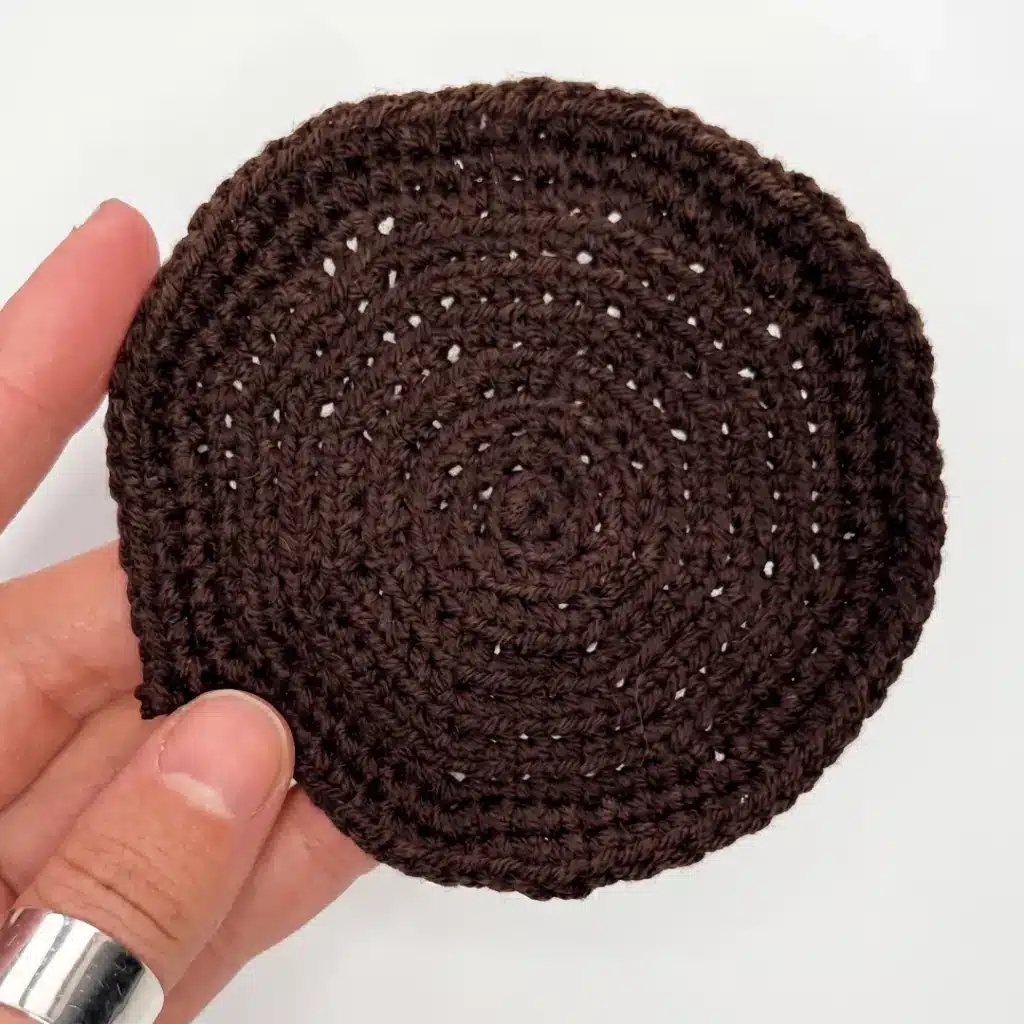 curly flower amigurumi pot crochet project crochet project detail 8