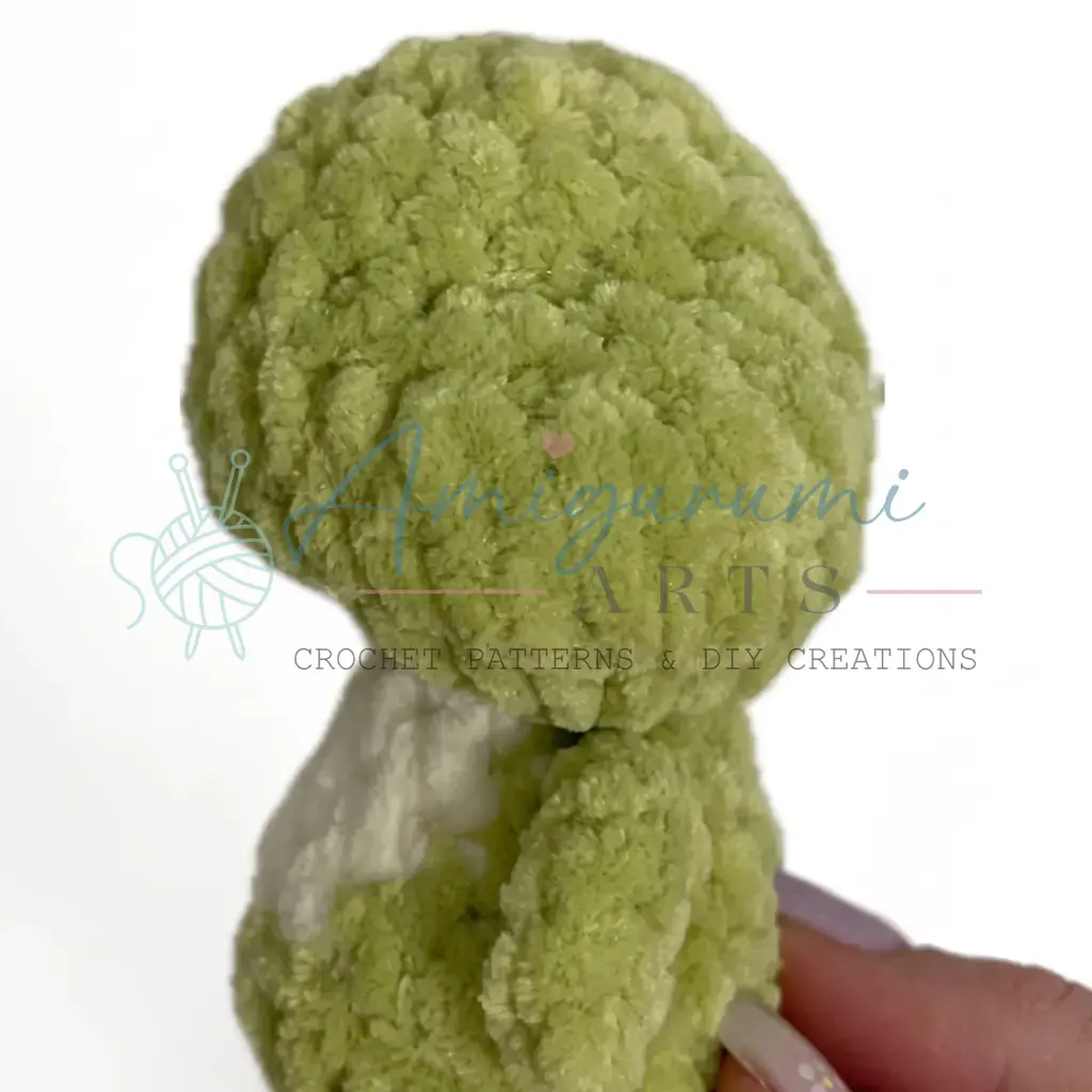 dancer frog amigurumi crochet project crochet project detail 20