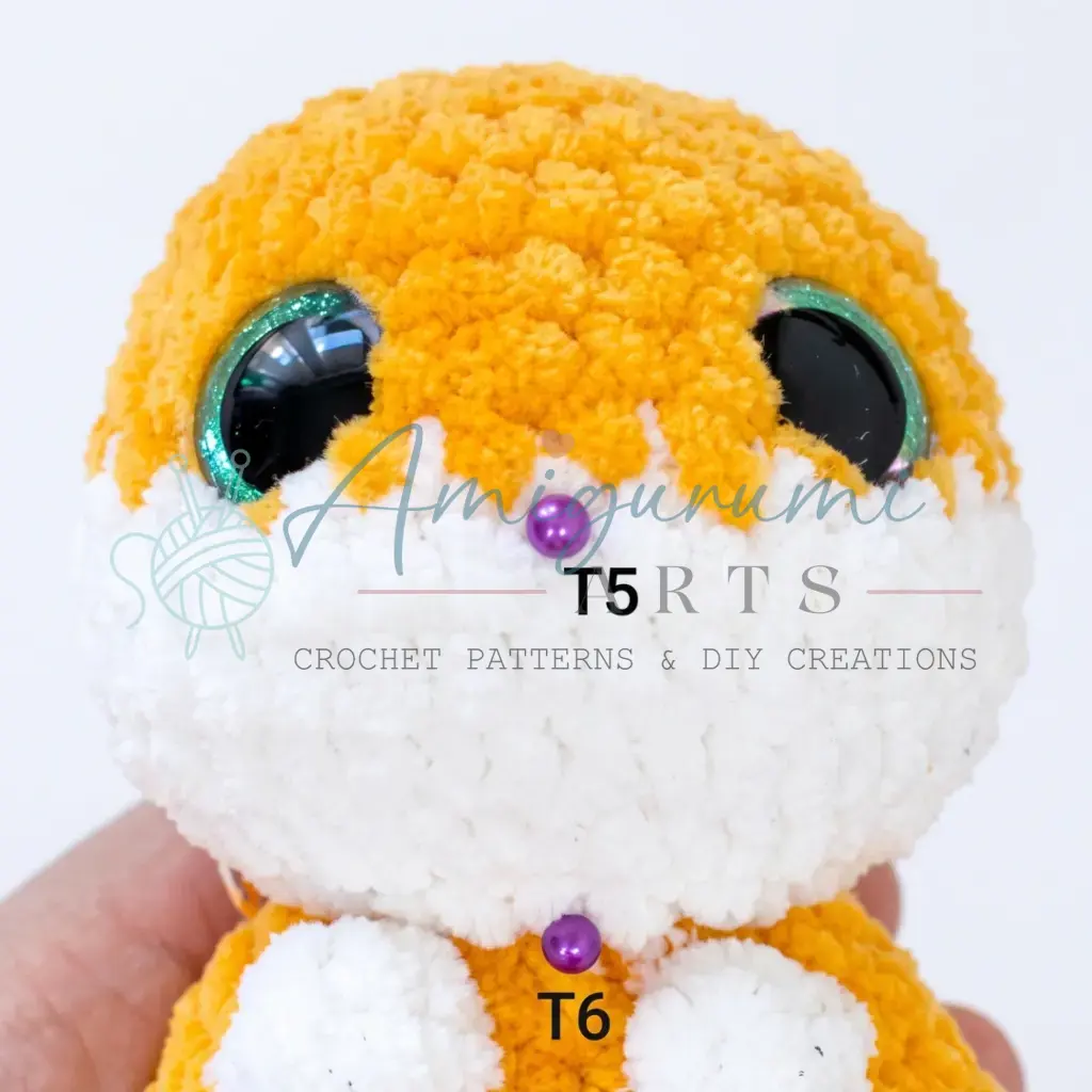 googly eyes kitten amigurumi crochet project crochet project detail 10