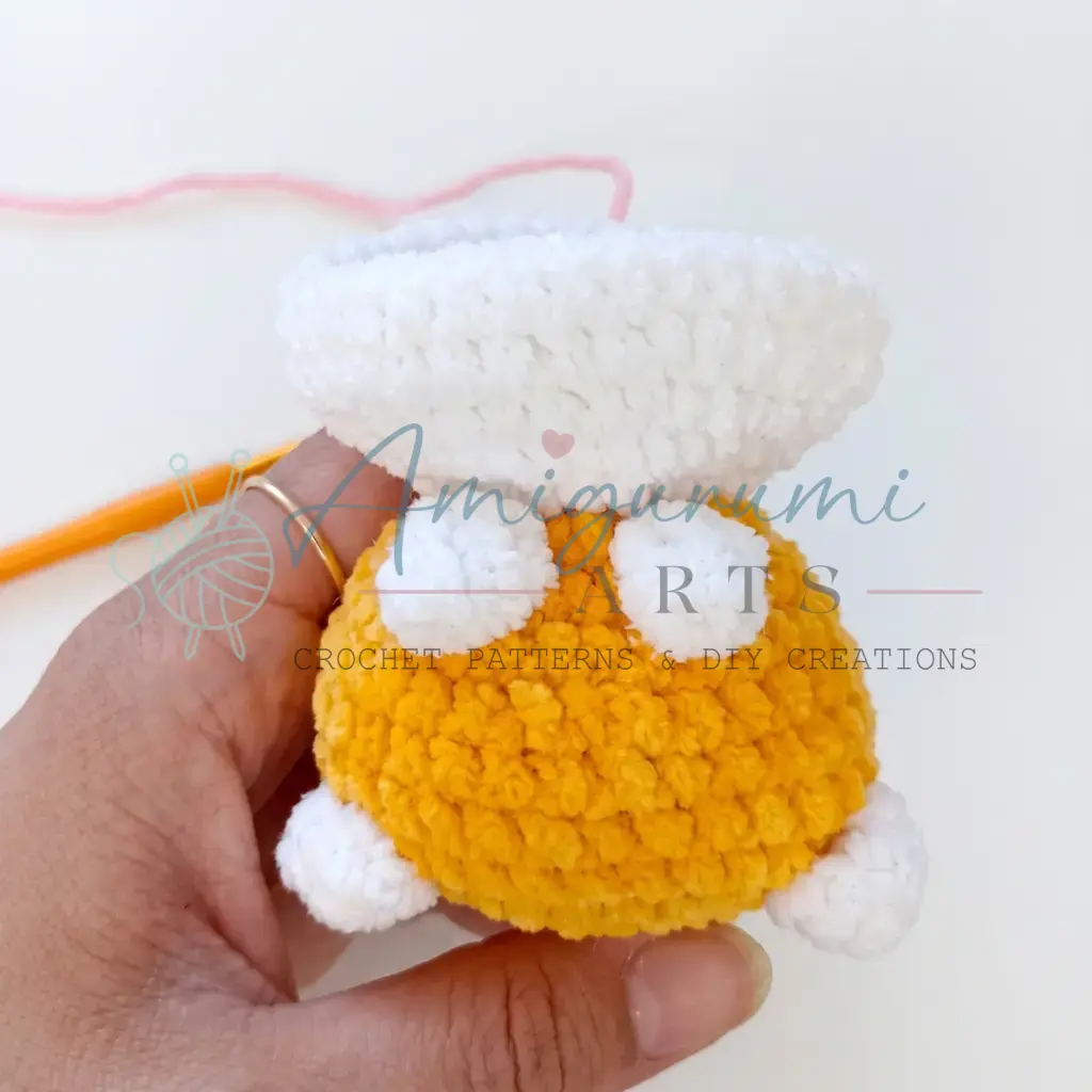 googly eyes kitten amigurumi crochet project crochet project detail 7