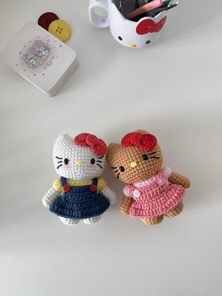 hello kitty amigurumi - featured image