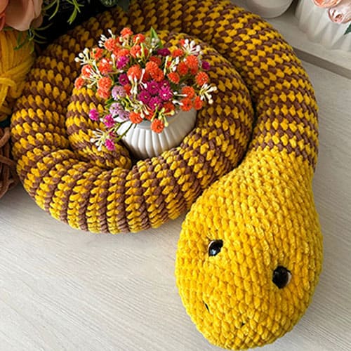 nelya amigurumi - featured image