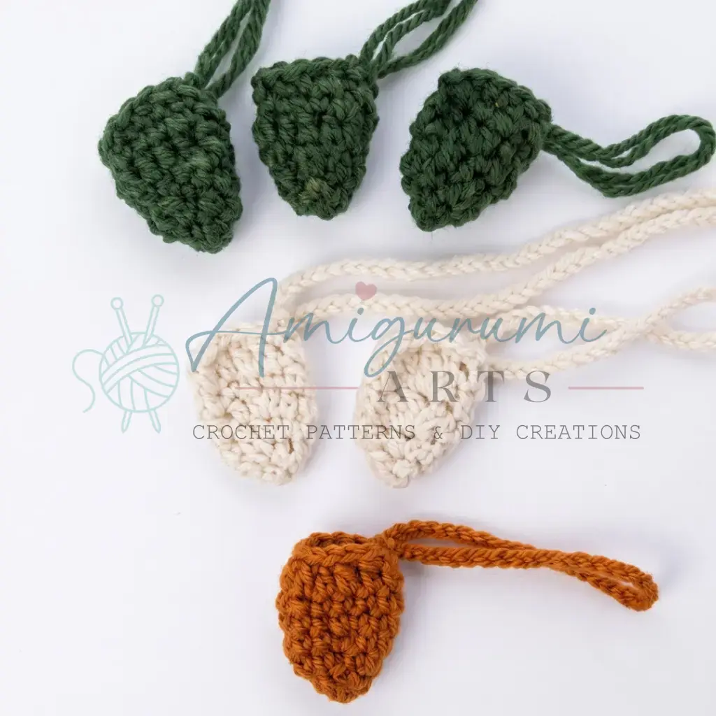 Petya the Rooster Amigurumi Pattern crochet project crochet project detail 8