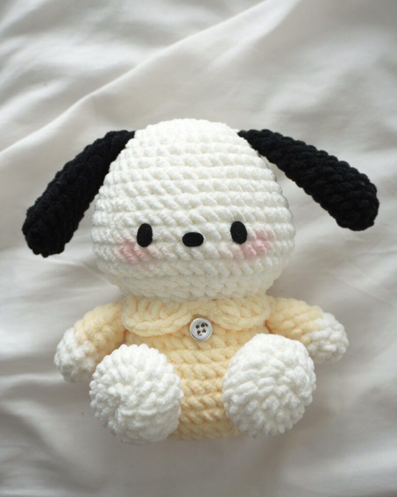 Pochacco amigurumi crochet project crochet project detail 2