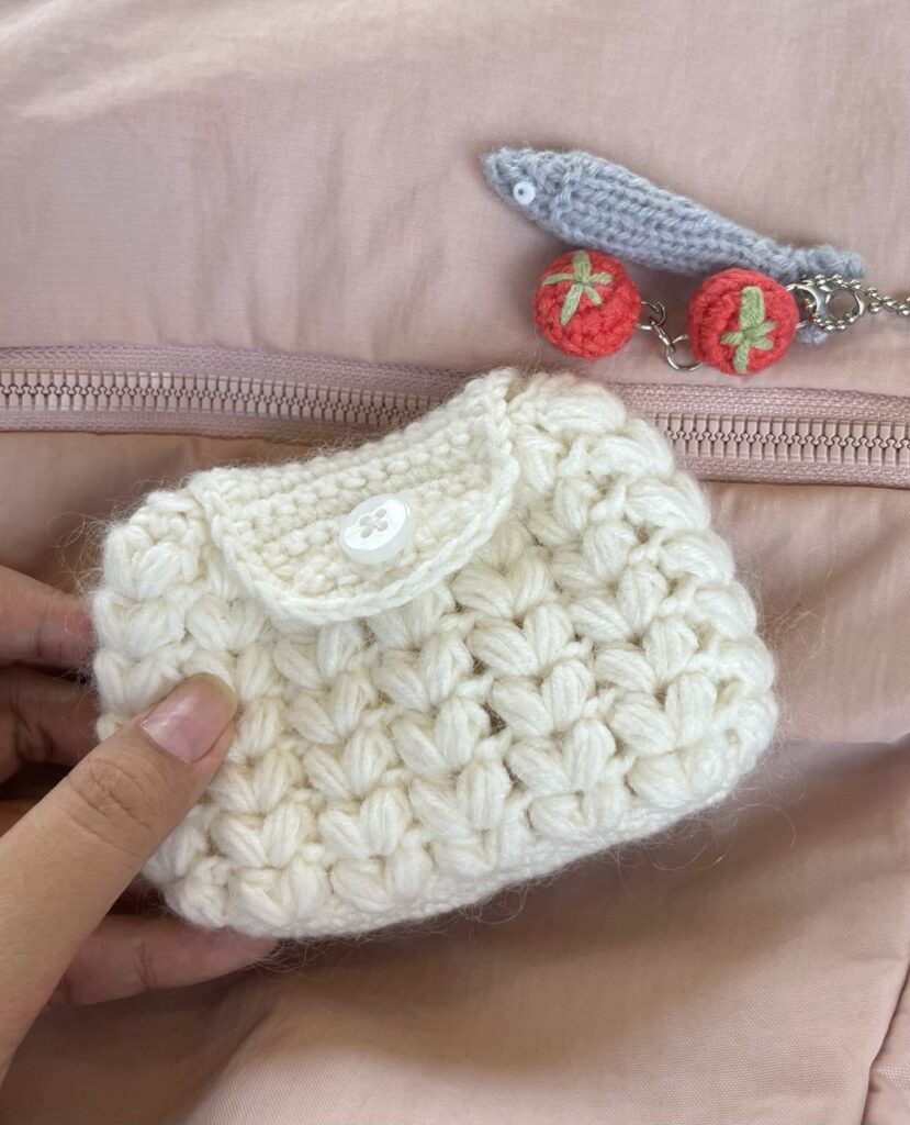 puffy heart pouch crochet project crochet project detail 4