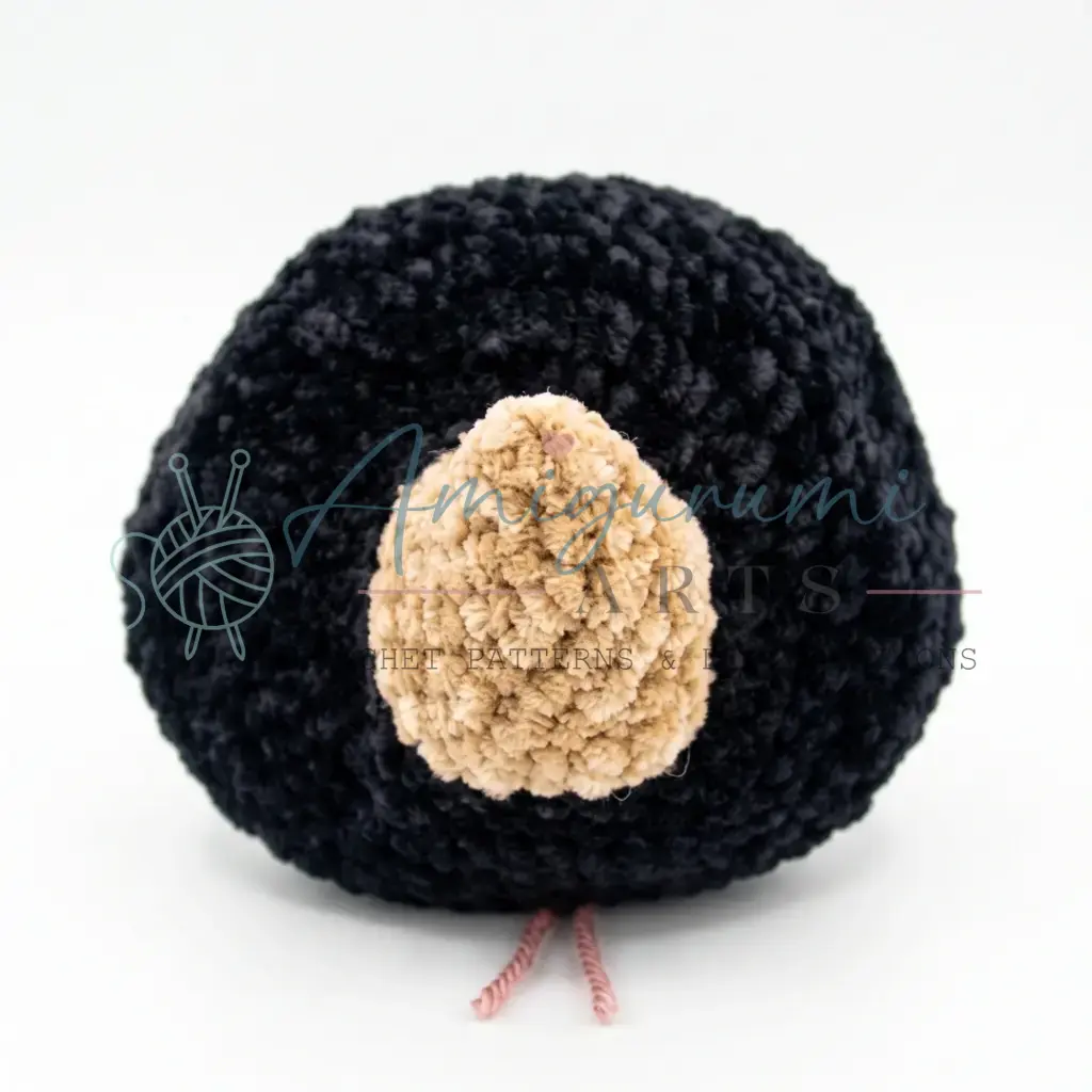 Skunk Skuni Amigurumi crochet project crochet project detail 9