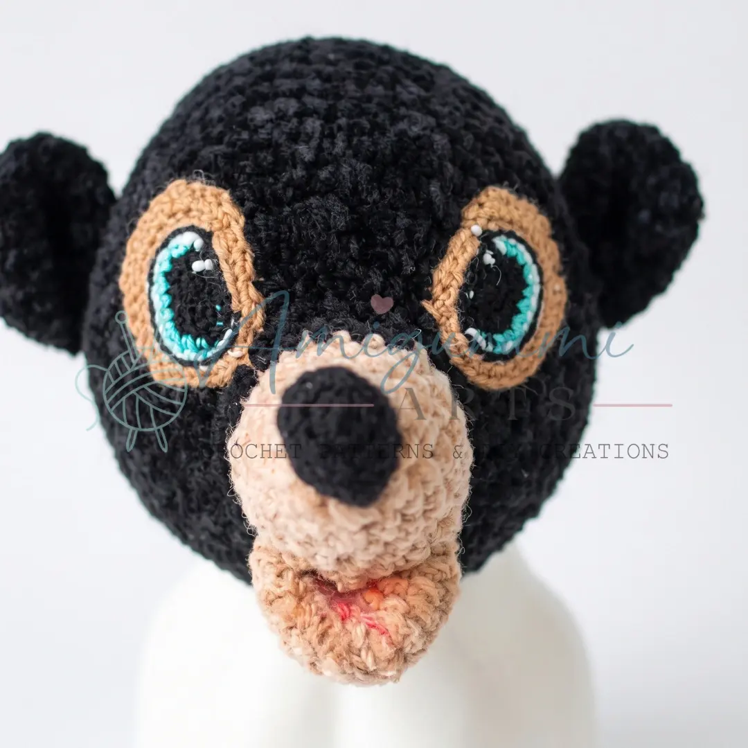 Skunk Skuni Amigurumi crochet project crochet project detail 19