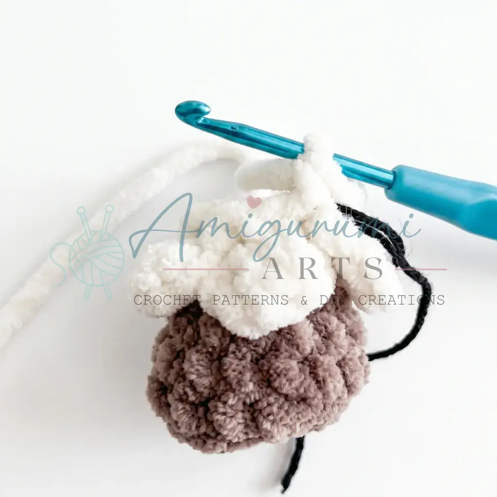 white bull calf amigurumi crochet project crochet project detail 10